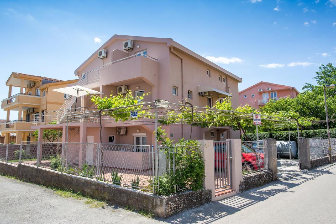 Guest House Jasna Budva Exterior foto