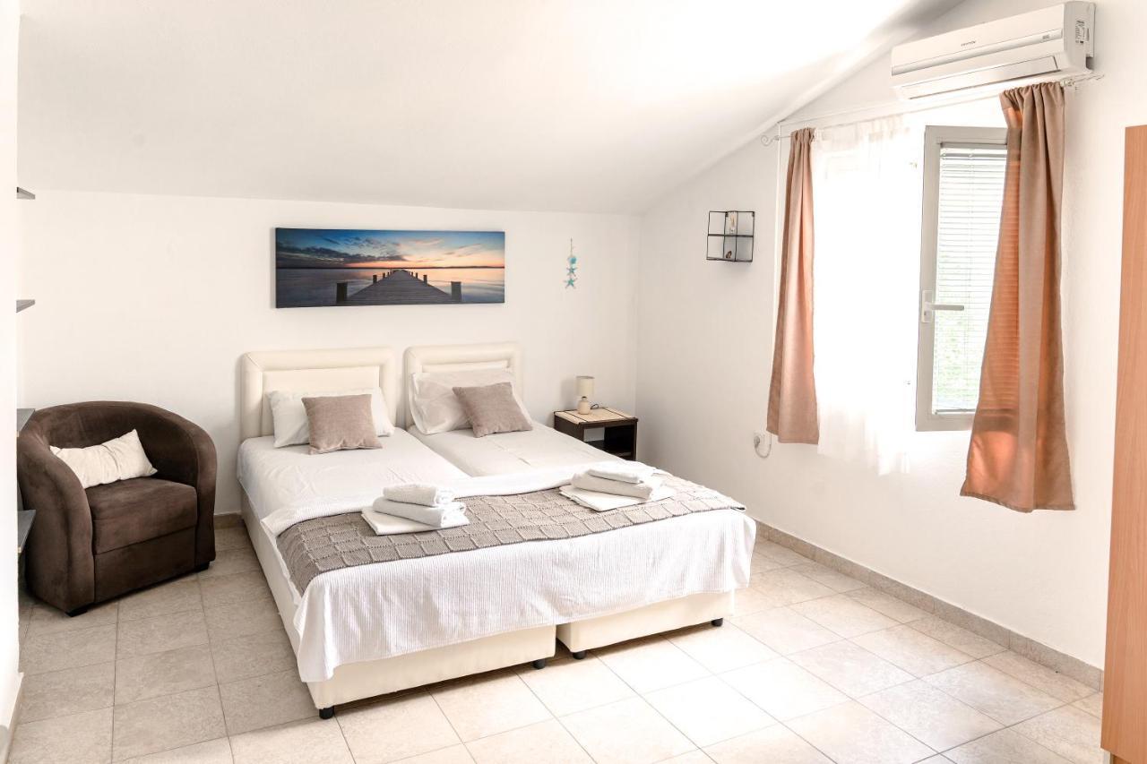Guest House Jasna Budva Exterior foto